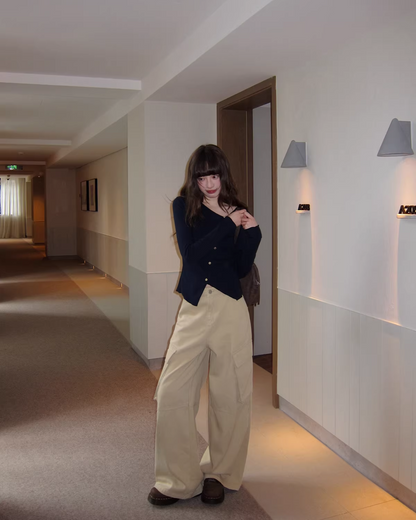 Accent Button Knit BU0165