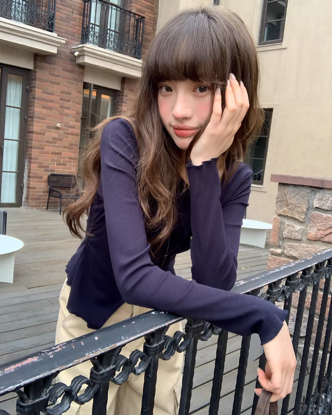 Accent Button Knit BU0165