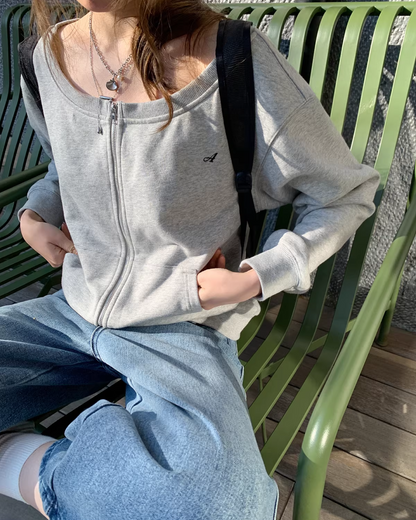 Off-shoulrer Zip Sweatshirt BU0170