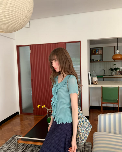 Frill V-neck Short Sleeve Knit BU0179