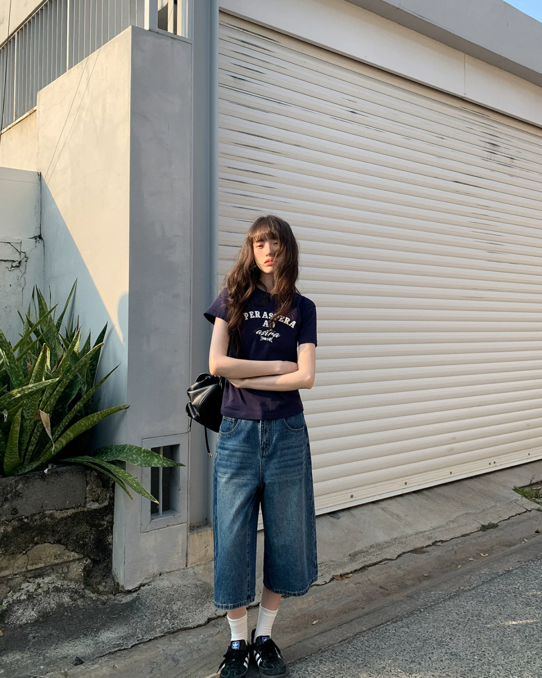 Short Navy Lettering T-shirt BU0206