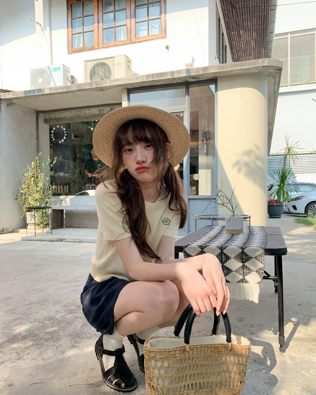 Chest Flower Summer Knit BU0210