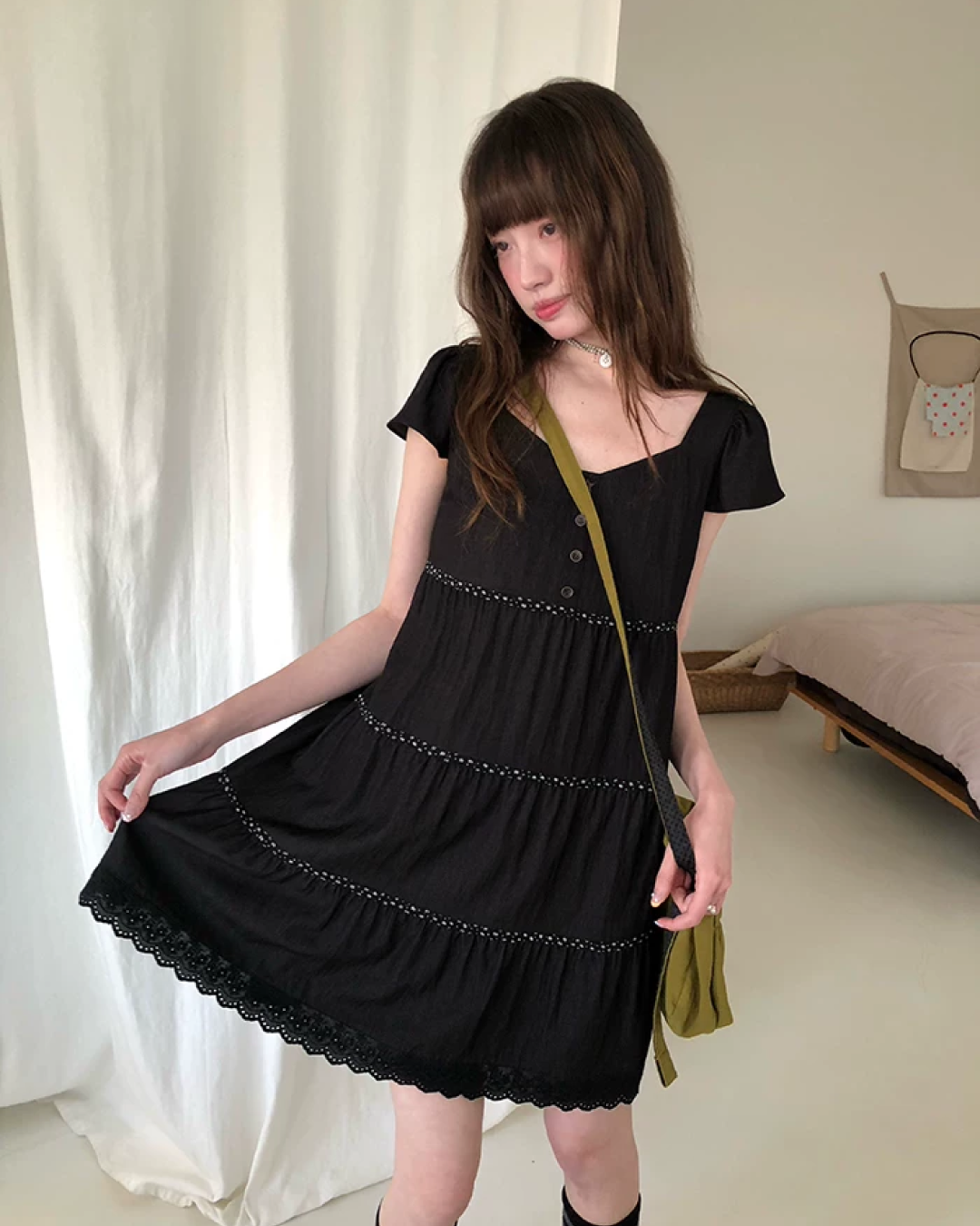 Hem Lace Short Dress BU0218
