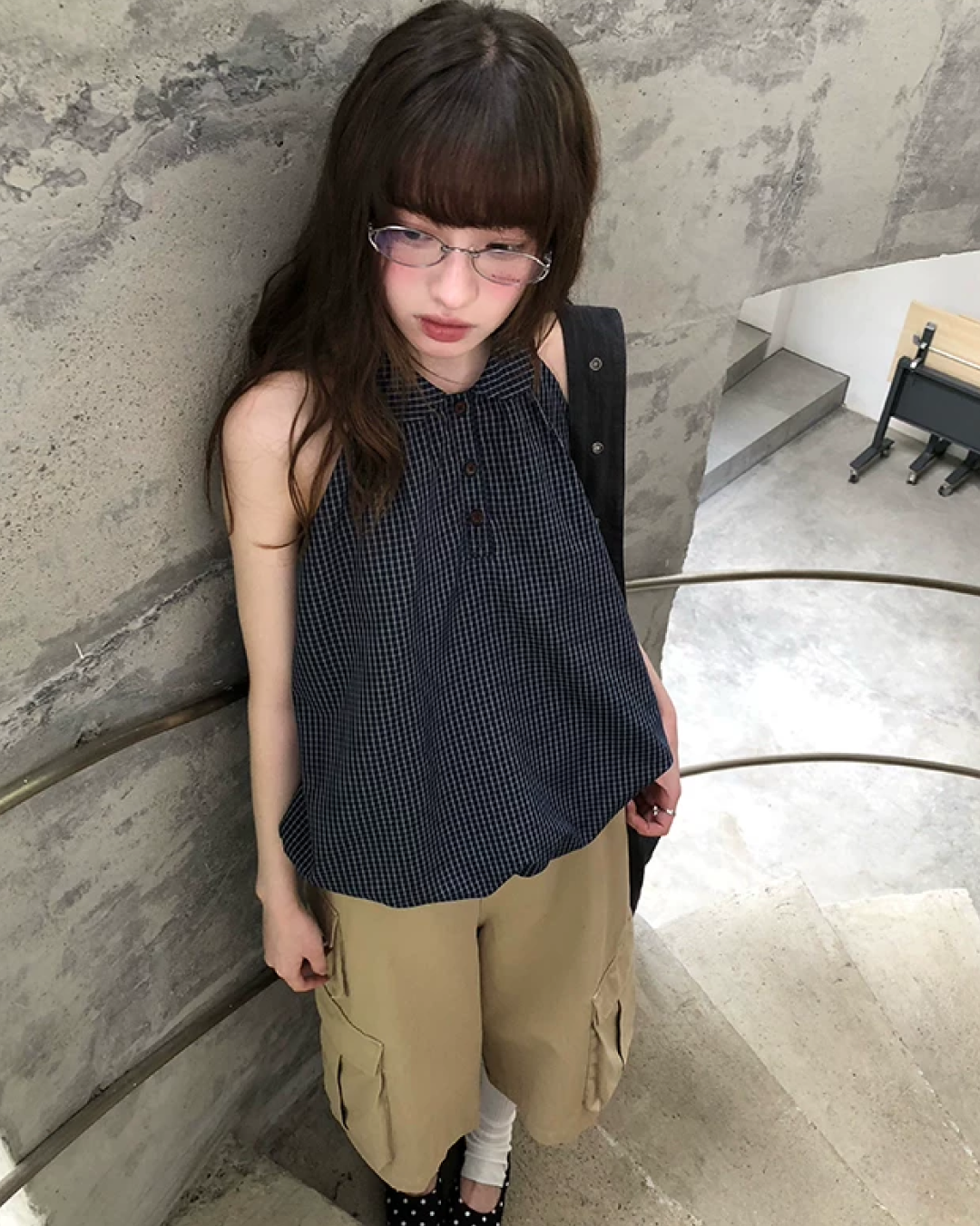 Sleeveless Plaid Pattern Shirt  BU0219