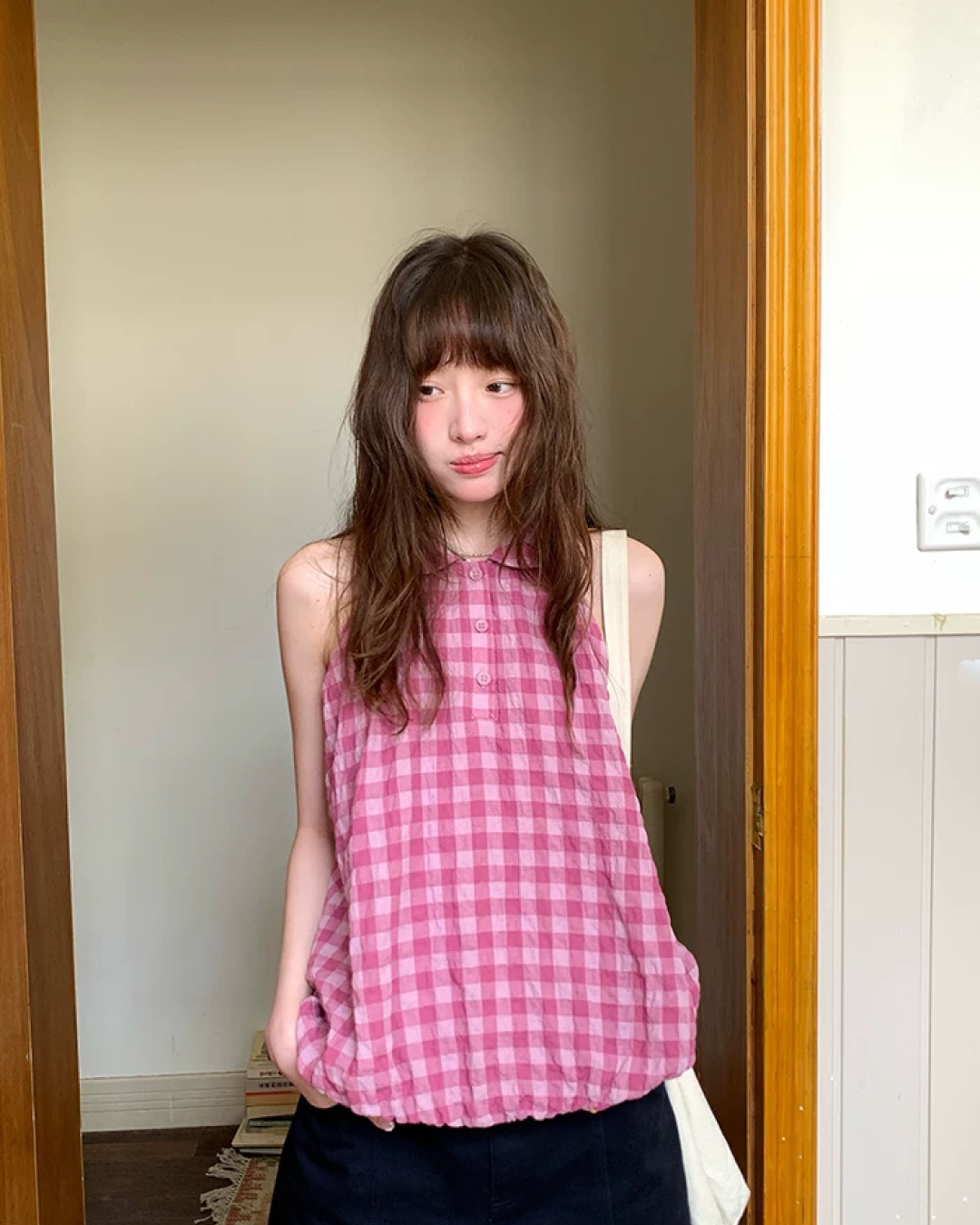 Sleeveless Plaid Pattern Shirt  BU0219