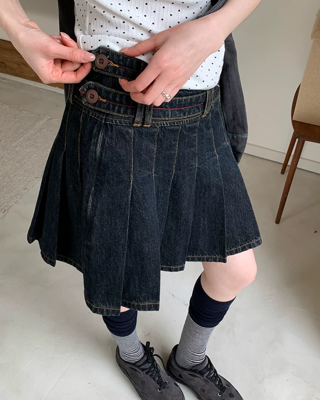 Short Pleats Denim Skirt BU0236