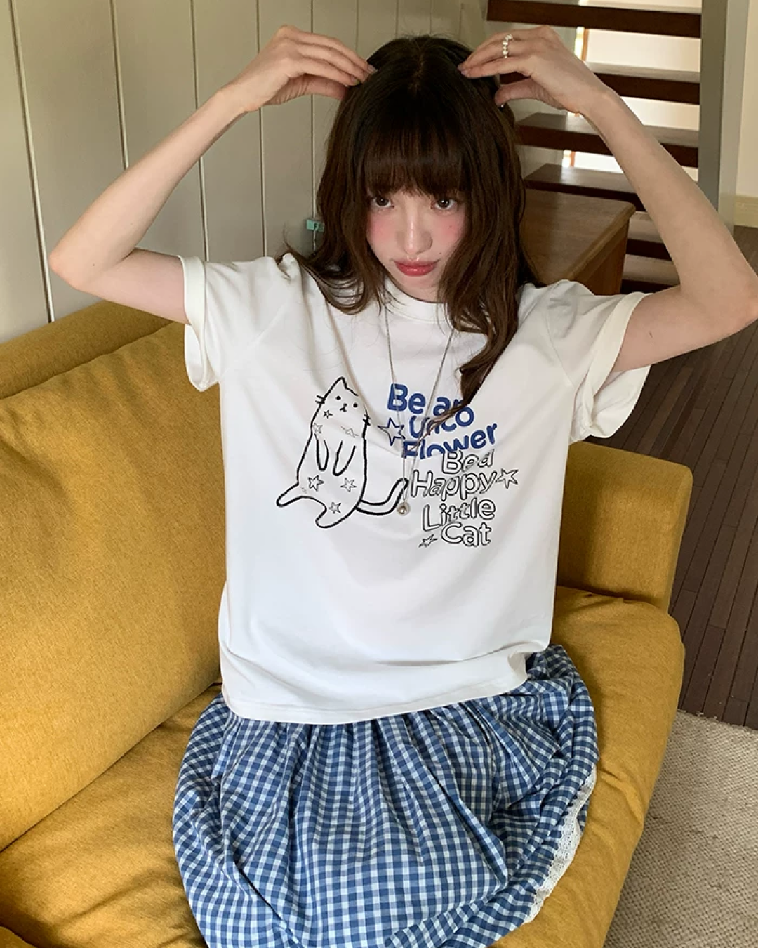 Cat Lettering T-shirt BU0242