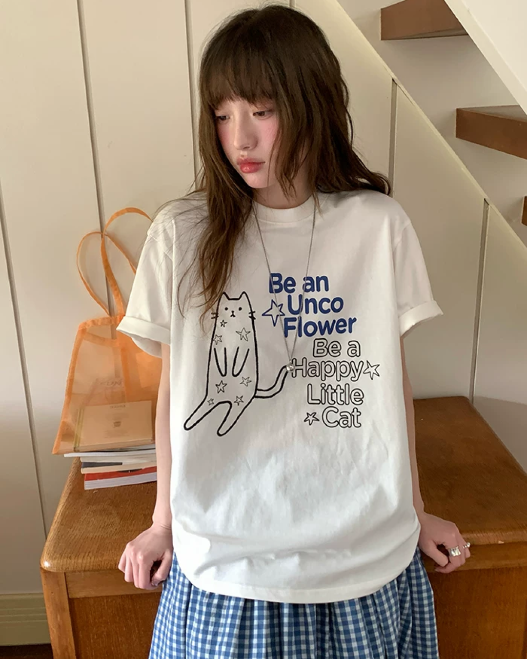 Cat Lettering T-shirt BU0242