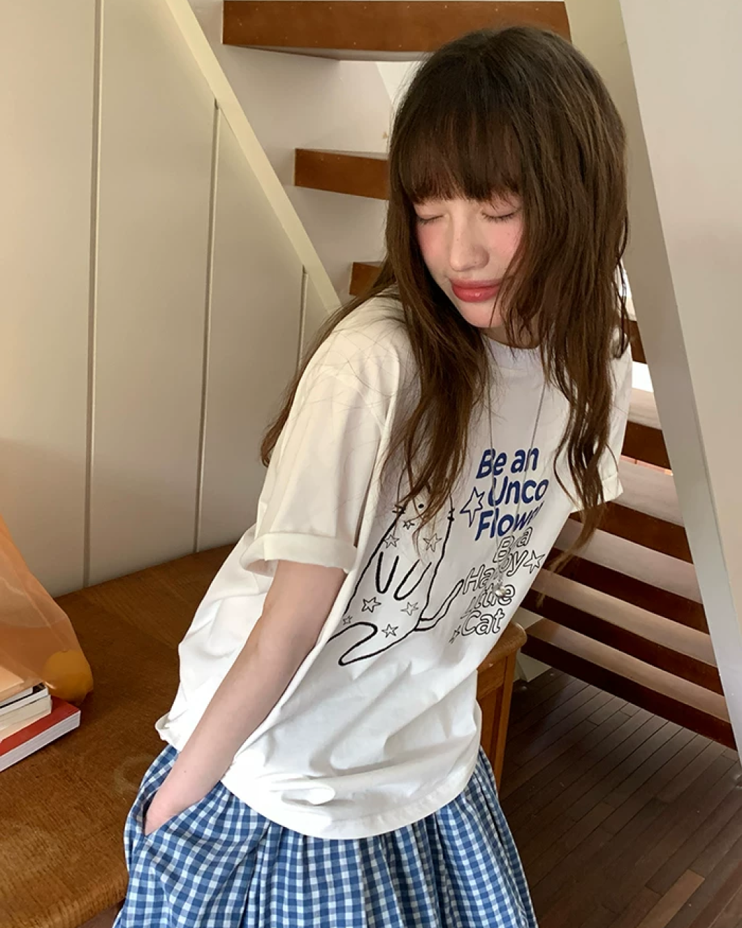 Cat Lettering T-shirt BU0242