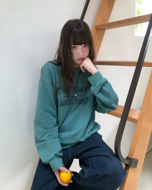 カラーレタリングスウェットシャツ BU0275