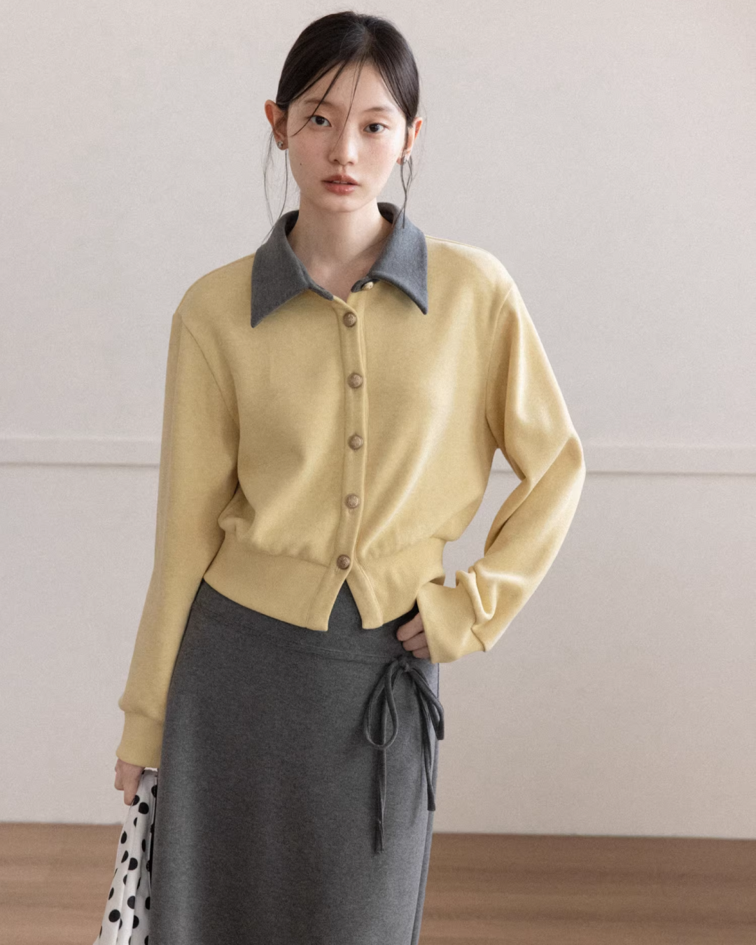 Yellow Bicolor Shirt Gray Long Skirt CA0012
