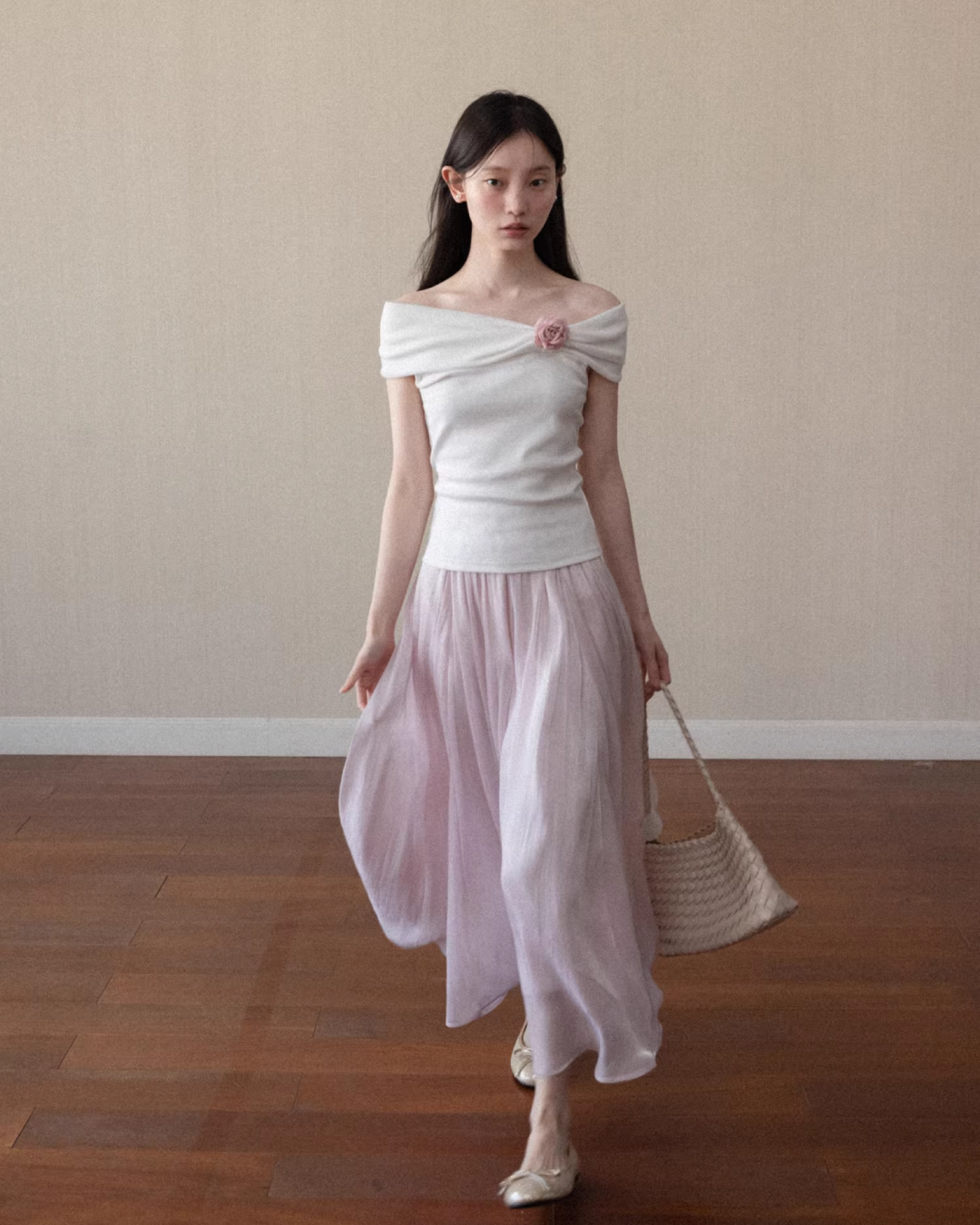 Off-shoulder Ribbon Design Cloth & Pink Long Skirt CA0023