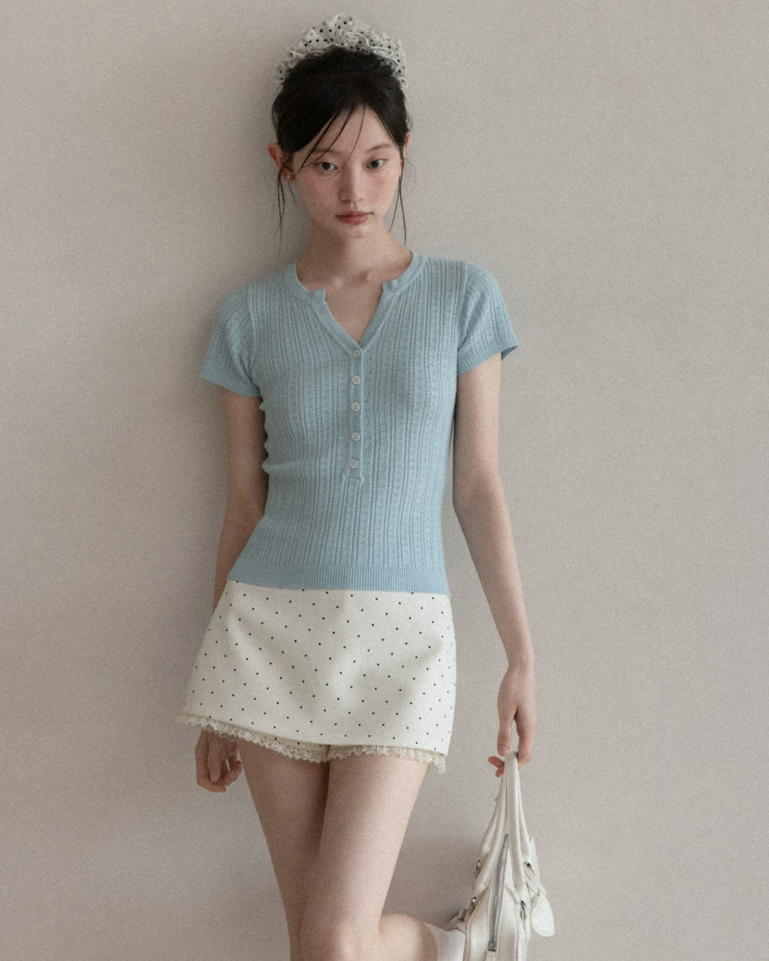 V-neck Button Blue Knit & Polka Dot Short Pant CA0041