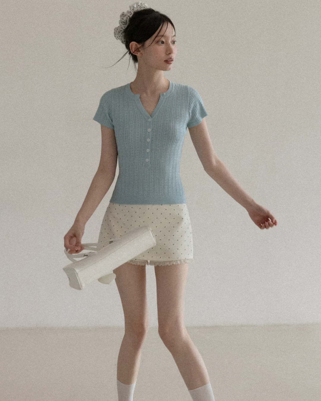 V-neck Button Blue Knit & Polka Dot Short Pant CA0041