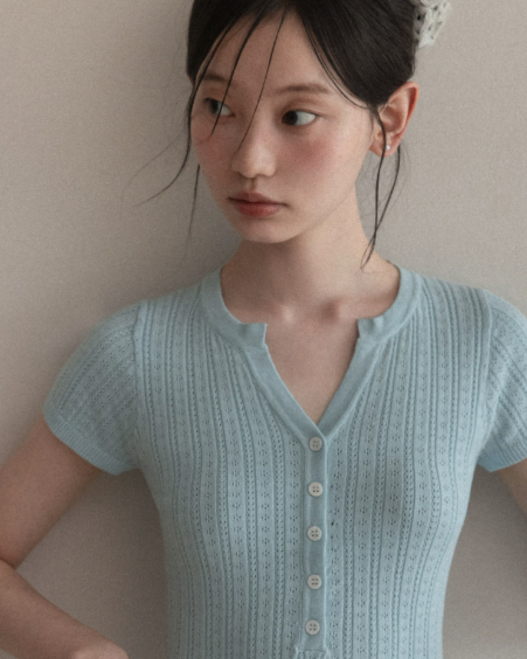 V-neck Button Blue Knit & Polka Dot Short Pant CA0041