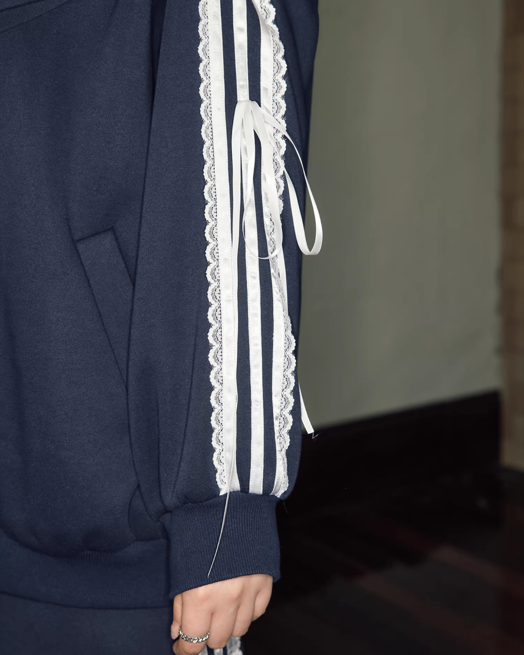 Side Ribbon Lace Matching cloth JU0002