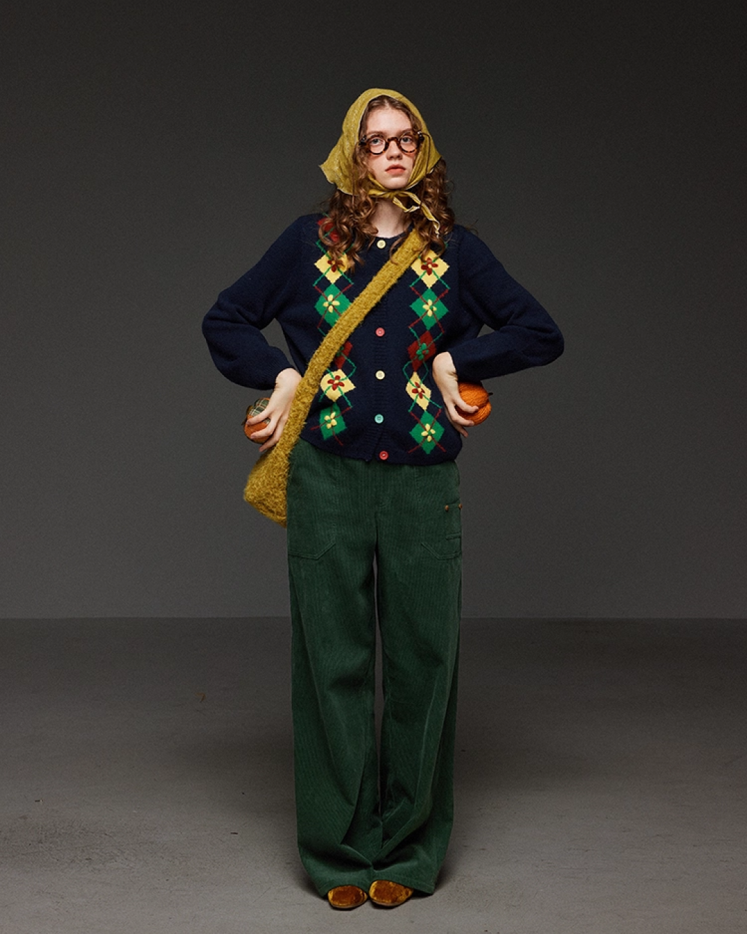 Pateern Color Button Knit LG0023