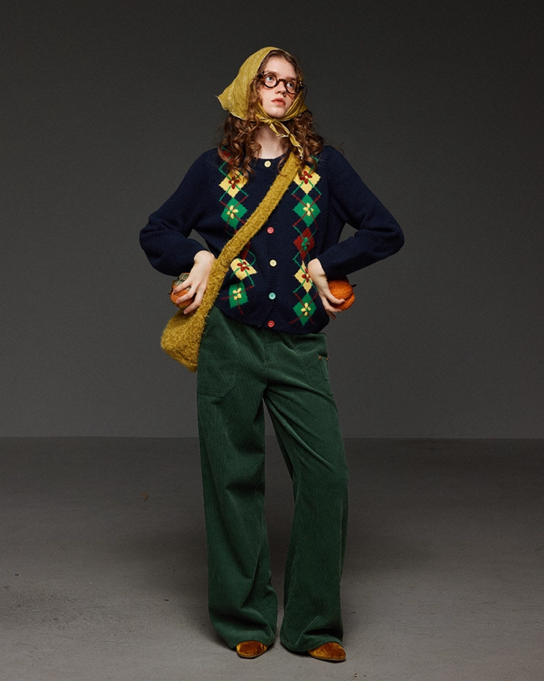 Pateern Color Button Knit LG0023