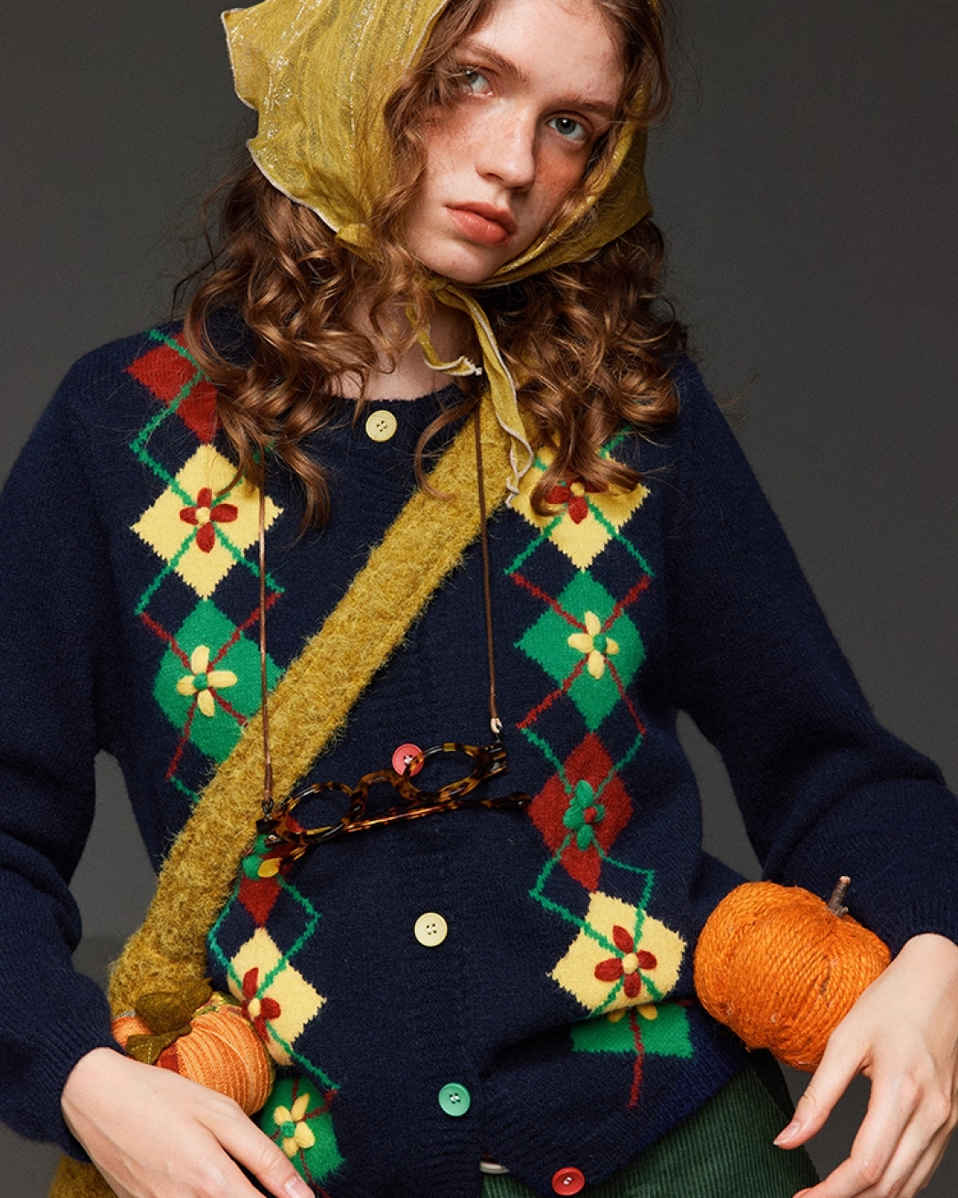 Pateern Color Button Knit LG0023