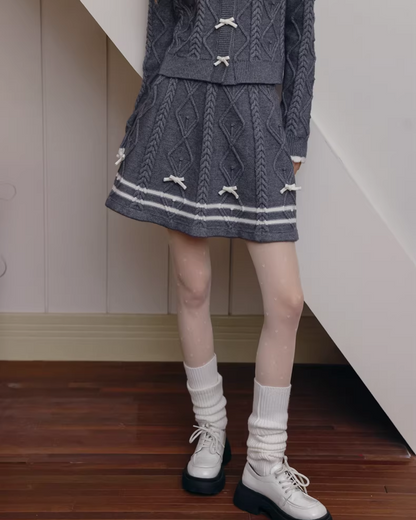 Gray Ribbon Knit Matching cloth IS0001