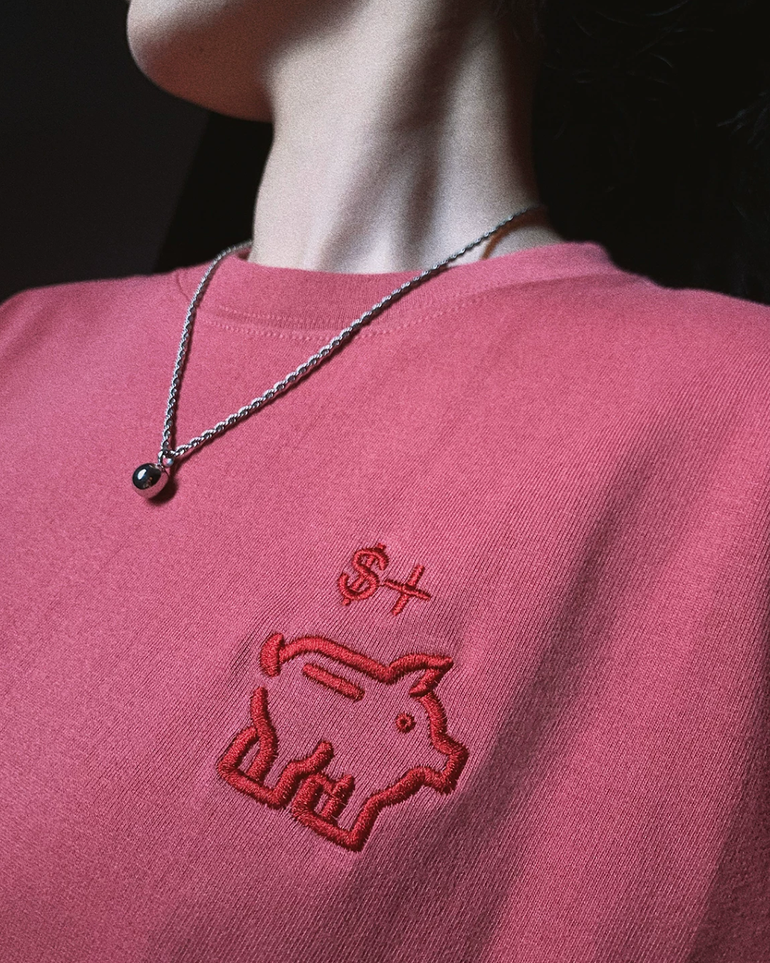Color Pig Design T-shirt TE0010