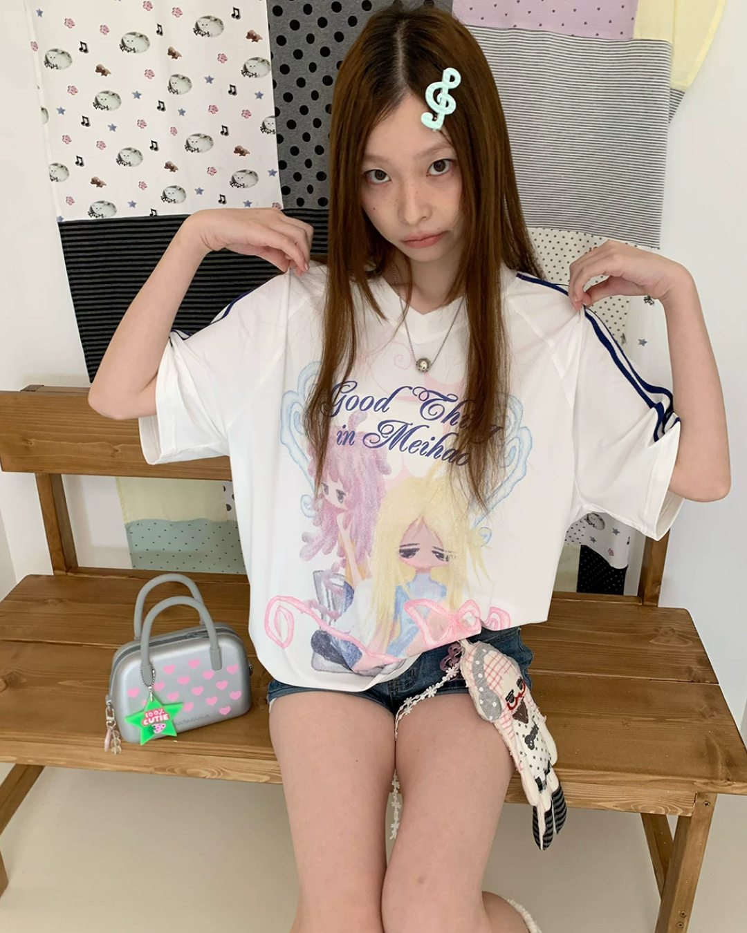 Line Sleeve Character Printed T-shirt TE0035