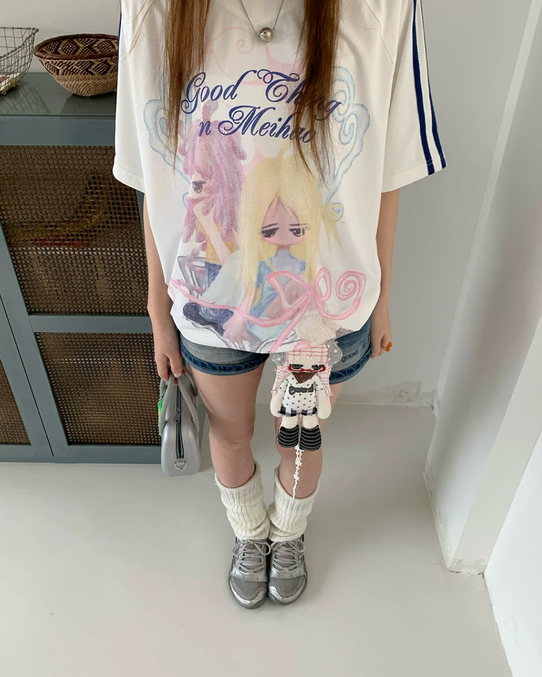 Line Sleeve Character Printed T-shirt TE0035