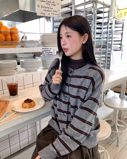 Lateral-striped Knit Cardigan  WH0005