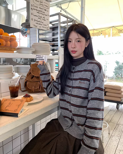 Lateral-striped Knit Cardigan  WH0005